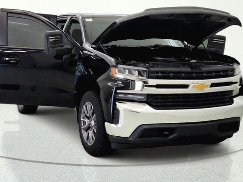 Used 2020 Chevrolet Silverado 1500 LT w/ All-Star Edition AWD/4WD image 12