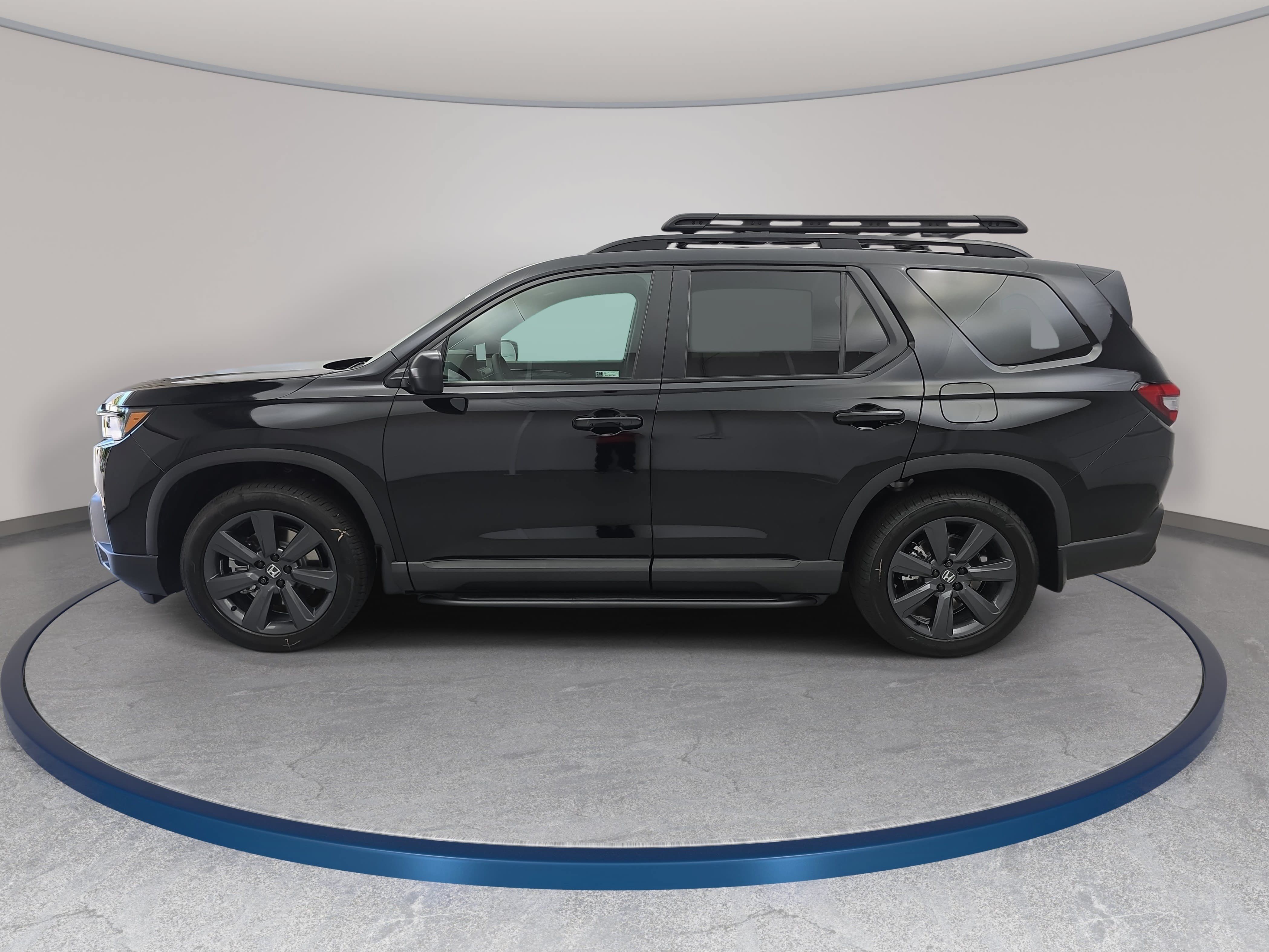 New 2026 Honda Pilot Sport image 8
