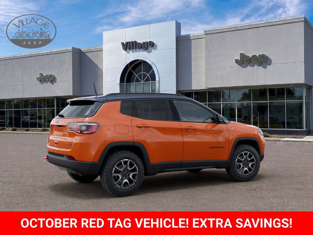New 2026 Jeep Compass Trailhawk AWD/4WD image 4