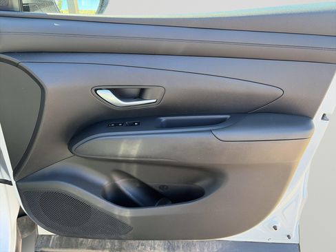 Certified 2025 Hyundai Santa Cruz SE AWD/4WD image 6