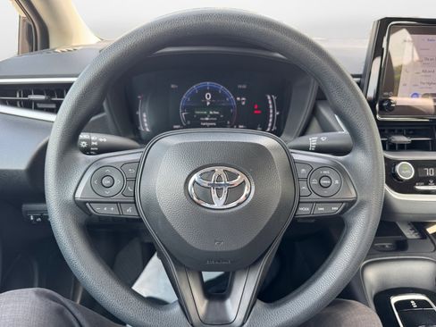 Used 2026 Toyota Corolla LE w/ LE Premium Package FWD image 10