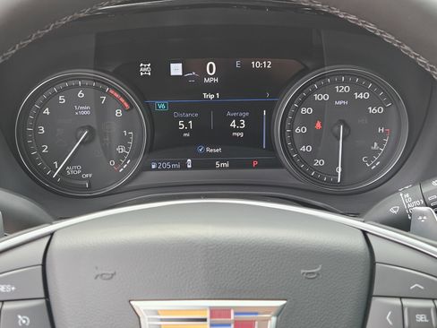 New 2025 Cadillac XT5 Sportv w/ LPO, Blue Accent Package image 34