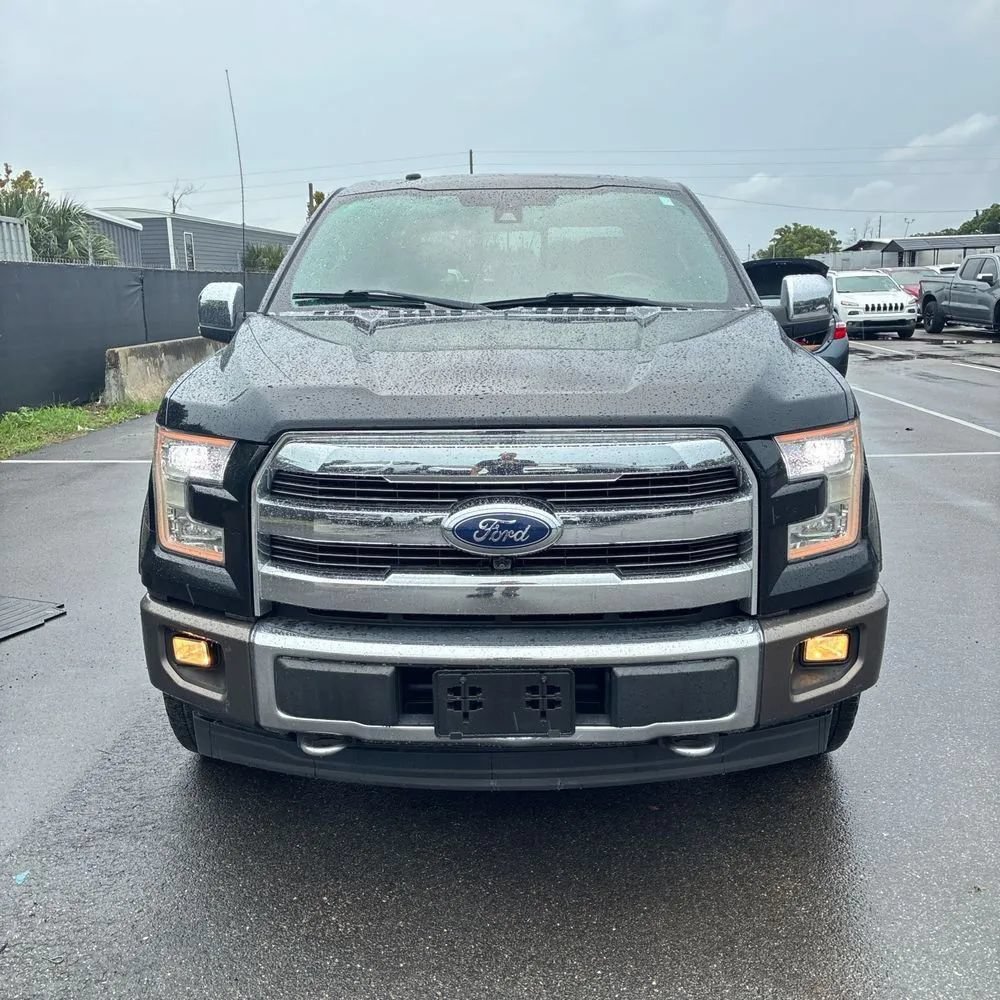 Used 2017 Ford F150 King Ranch w/ Equipment Group 601A Luxury AWD/4WD image 14
