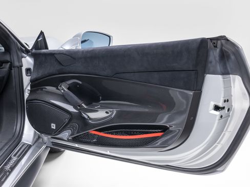 Certified 2020 Ferrari 488 Pista Coupe RWD image 53