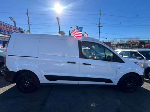 Used 2019 Ford Transit Connect XL image 12