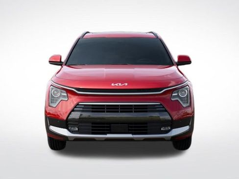 New 2026 Kia Niro FWD image 2