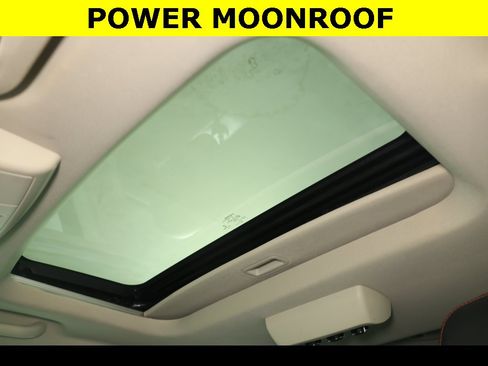 Used 2018 Dodge Journey GT w/ Nav & Sun Group image 3