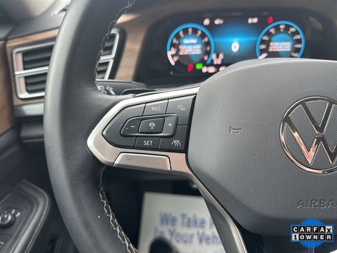 Used 2024 Volkswagen Atlas SE image 65