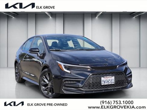 Used 2026 Toyota Corolla SE w/ Carpet Mat Package (TMS) FWD image 1