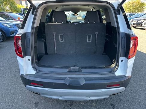 Used 2023 GMC Acadia SLE w/ Driver Convenience Package image 31