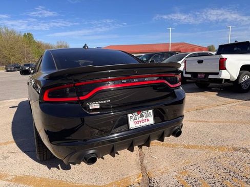 Used 2023 Dodge Charger SXT image 18