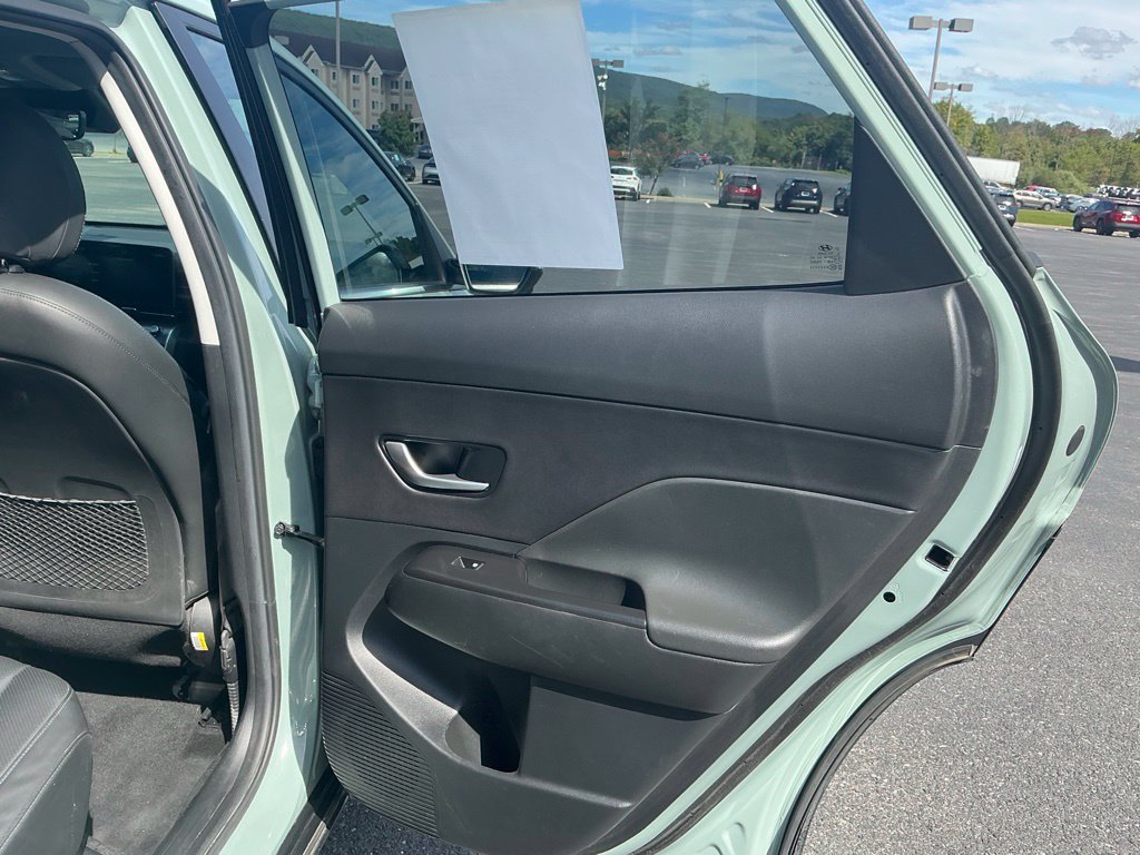 Certified 2024 Hyundai Kona Limited AWD/4WD image 33