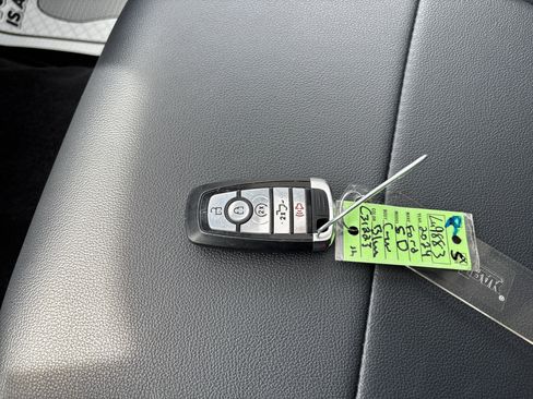 Used 2024 Ford F350 Lariat w/ Camper Package image 32