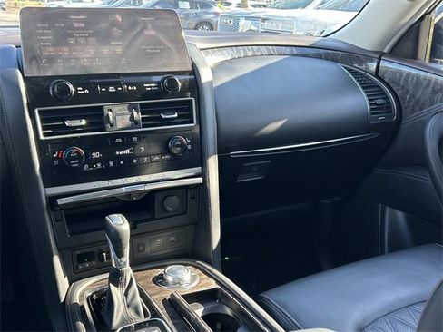 Used 2024 Nissan Armada Platinum w/ Cargo Package image 27