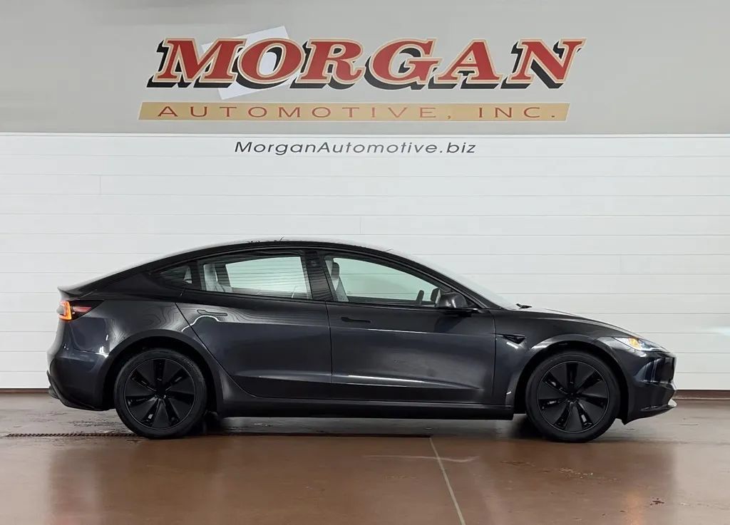 Used 2025 Tesla Model 3 Long Range AWD/4WD image 2