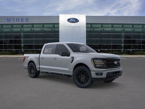 New 2026 Ford F150 XLT w/ Equipment Group 302A MID AWD/4WD image 7