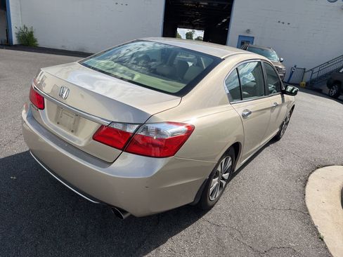 Used 2014 Honda Accord LX image 11