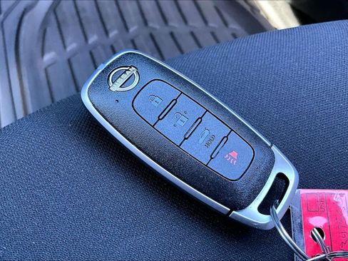 Certified 2025 Nissan Sentra S image 15