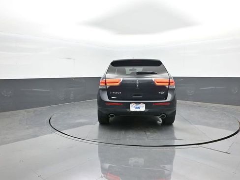 Used 2014 Lincoln MKX FWD w/ Equipment Group 101A image 6