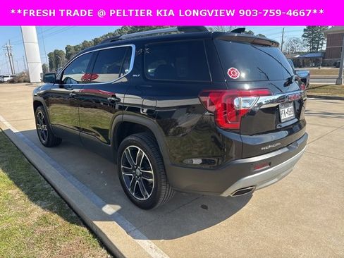Used 2020 GMC Acadia SLT w/ Driver Alert Package II image 4