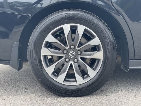 Used 2021 Honda Odyssey EX-L image 37