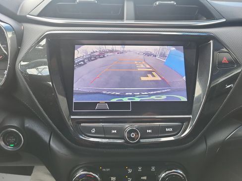 Certified 2023 Chevrolet TrailBlazer LT w/ Convenience Package image 10