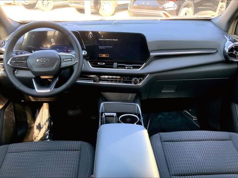 Used 2025 Chevrolet Equinox LT w/ Midnight Edition image 15