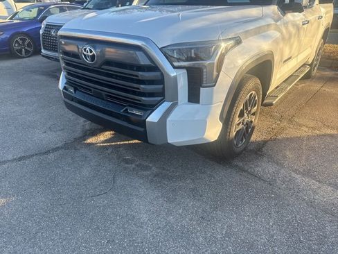 Used 2025 Toyota Tundra Limited image 5