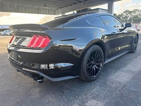 Used 2021 Ford Mustang GT Premium w/ Equipment Group 401A RWD image 5