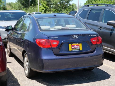 Used 2008 Hyundai Elantra SE FWD image 3
