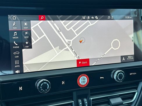 New 2026 Porsche Macan AWD/4WD image 36