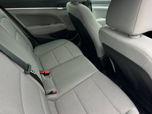 Used 2020 Hyundai Elantra Value Edition FWD image 17