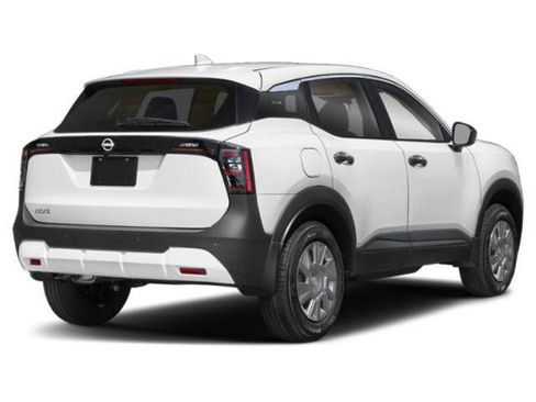 Used 2025 Nissan Kicks S w/ Charging Package FWD image 5