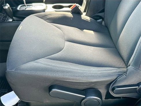 Used 2018 Jeep Wrangler Sport image 16