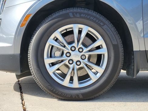 Used 2020 Cadillac XT5 Premium Luxury w/ LPO, Floor Liner Package image 11