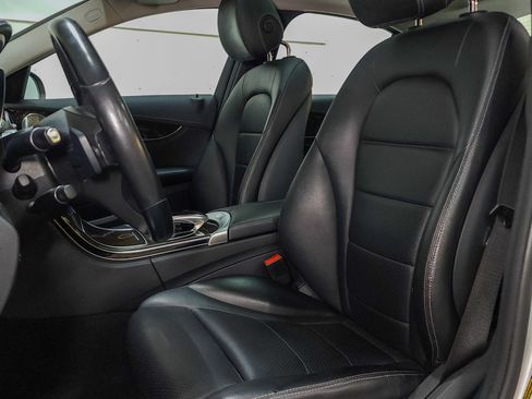 Used 2015 Mercedes-Benz C 300 4MATIC Sedan image 41
