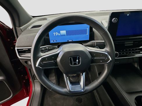 Used 2024 Honda Prologue EX image 18