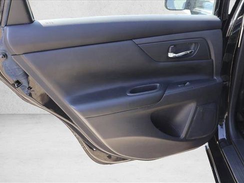 Used 2017 Nissan Altima 2.5 S w/ Power Driver Seat Package image 21