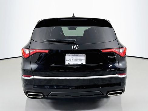 Used 2024 Acura MDX SH-AWD w/ Technology Package image 10