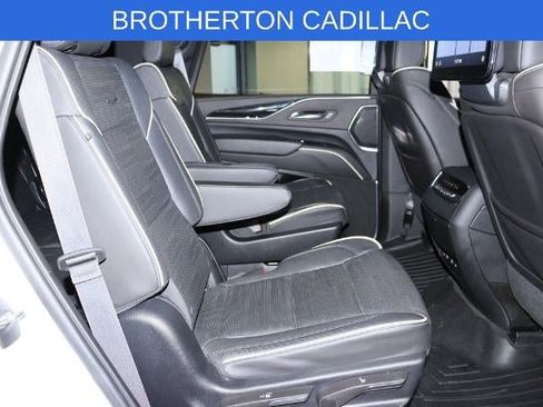 Used 2021 Cadillac Escalade Sport w/ Heavy-Duty Trailer Package AWD/4WD image 33