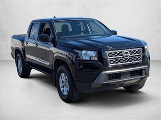 Used 2024 Nissan Frontier SV w/ Technology Package video 3