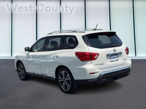 Used 2018 Nissan Pathfinder Platinum FWD image 7