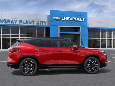 New 2026 Chevrolet Blazer RS w/ Driver Confidence II Package FWD image 5