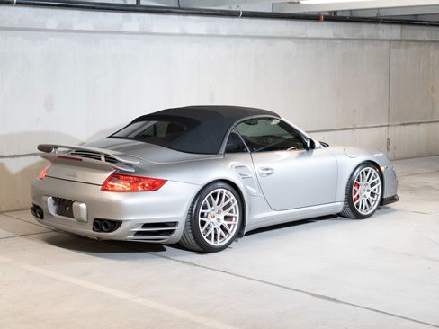 Used 2008 Porsche 911 Turbo AWD/4WD image 9