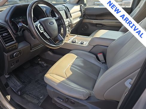 Used 2018 Ford Expedition Limited w/ Equipment Group 302A image 7