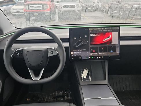 Used 2025 Tesla Model 3 Long Range image 6