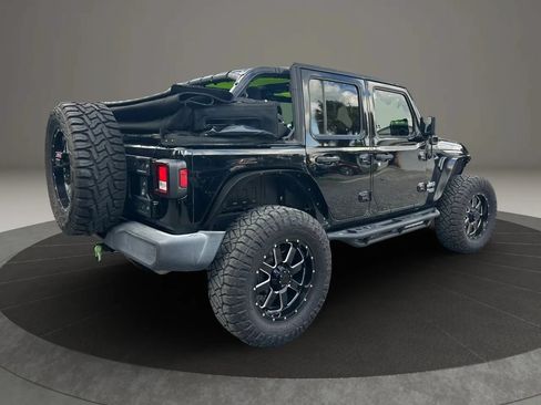 Used 2018 Jeep Wrangler Unlimited Sport S AWD/4WD image 18