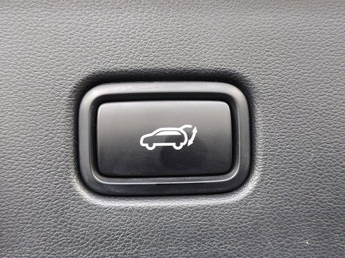 Used 2022 Hyundai Tucson Limited w/ Cargo Package image 34