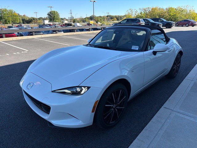 New 2026 MAZDA MX-5 Miata Grand Touring RWD image 6