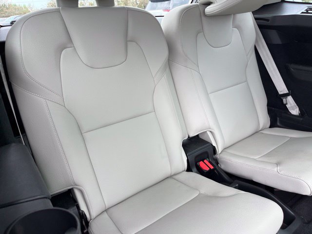 Used 2023 Volvo XC90 B6 Plus w/ Protection Package AWD/4WD image 12